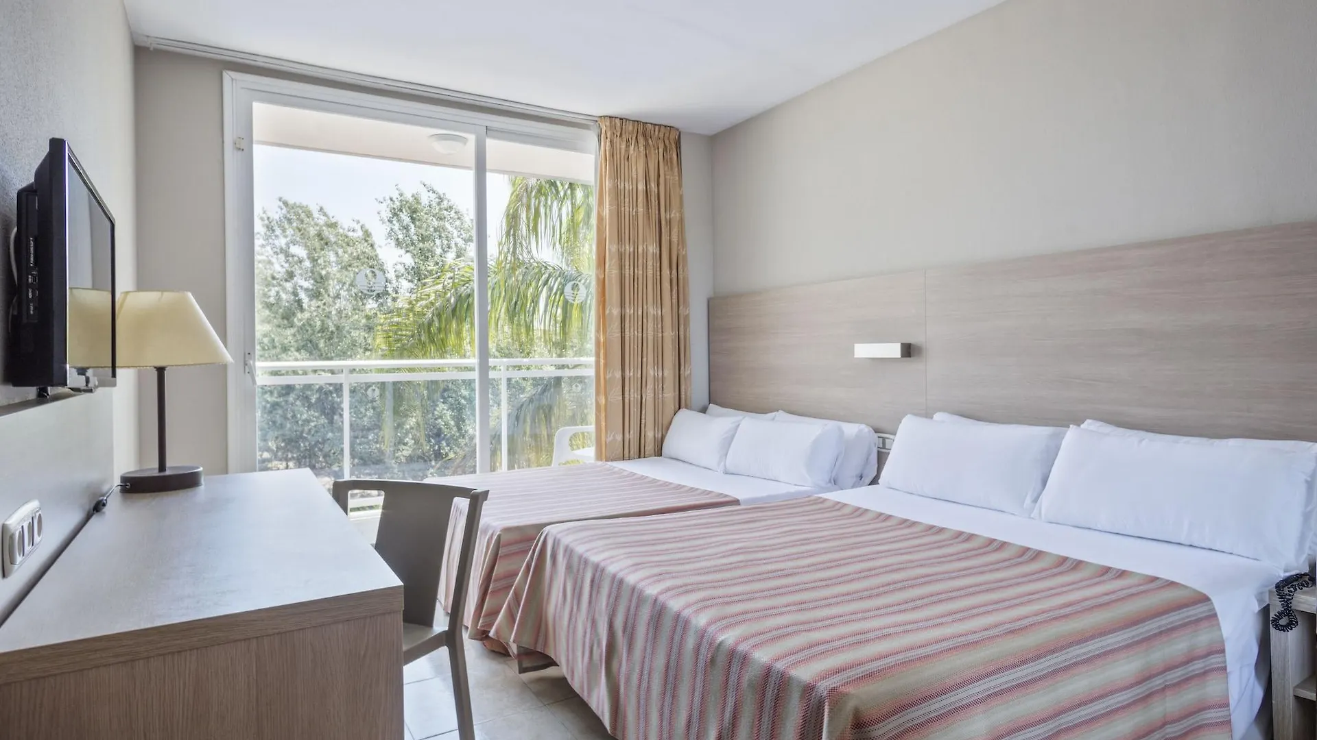 Hotel Sol Costa Daurada Salou España